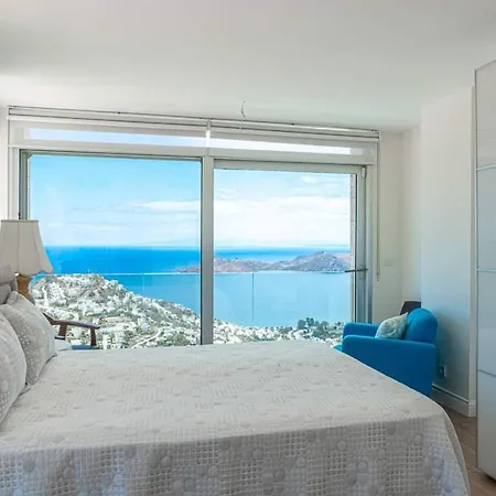 Bodrum White Garden Villa